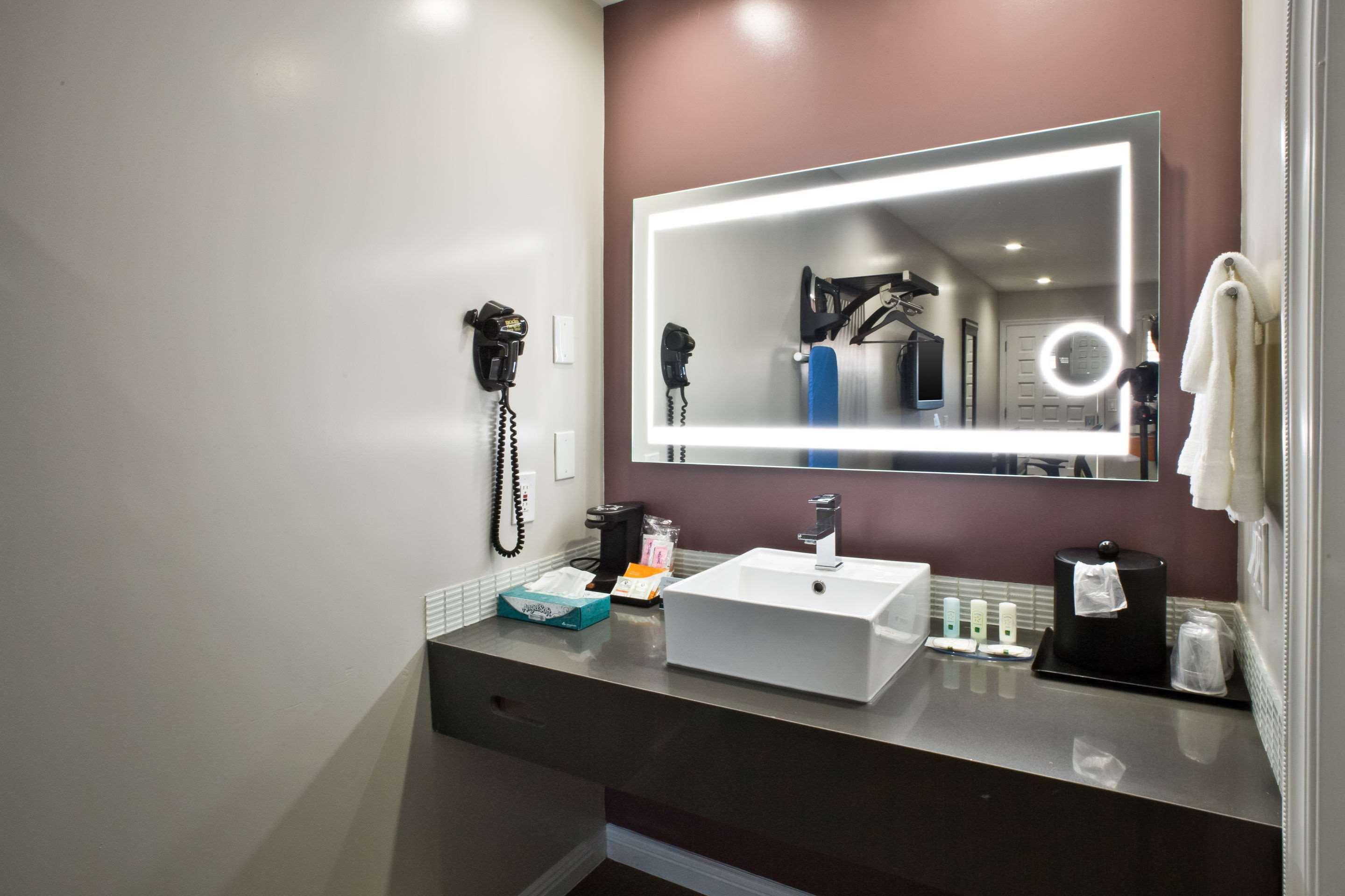 Bay Area Inn & Suites Hayward Ngoại thất bức ảnh