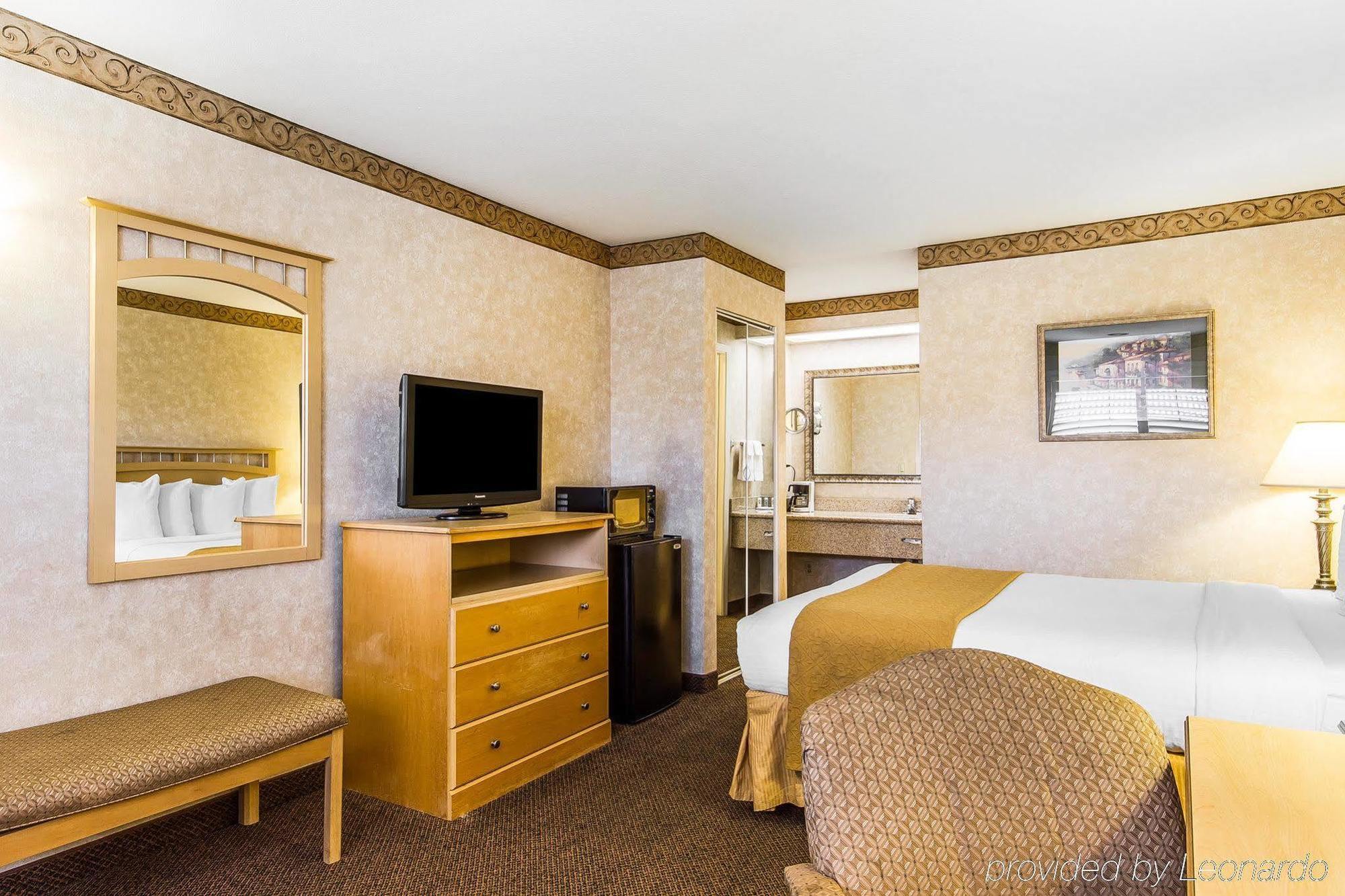 Bay Area Inn & Suites Hayward Ngoại thất bức ảnh