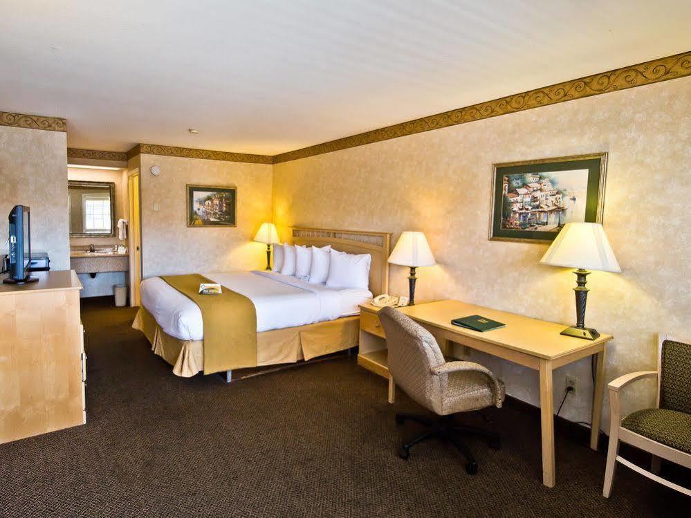 Bay Area Inn & Suites Hayward Ngoại thất bức ảnh