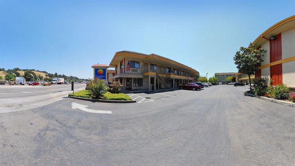 Bay Area Inn & Suites Hayward Ngoại thất bức ảnh